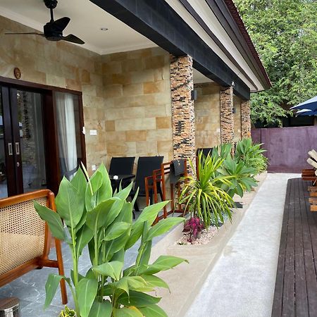 Relax Villas Gili Islands Exterior photo